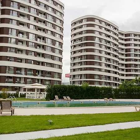The Residential 1-bd With An Outdoor Thermal Pool By Flat Mаnager Apartament