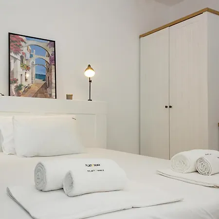 The Residential 1-bd With An Outdoor Thermal Pool * Varna