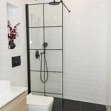 The Residential 1-bd With An Outdoor Thermal Pool Apartment